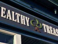 healthytreasures.com Thumbnail